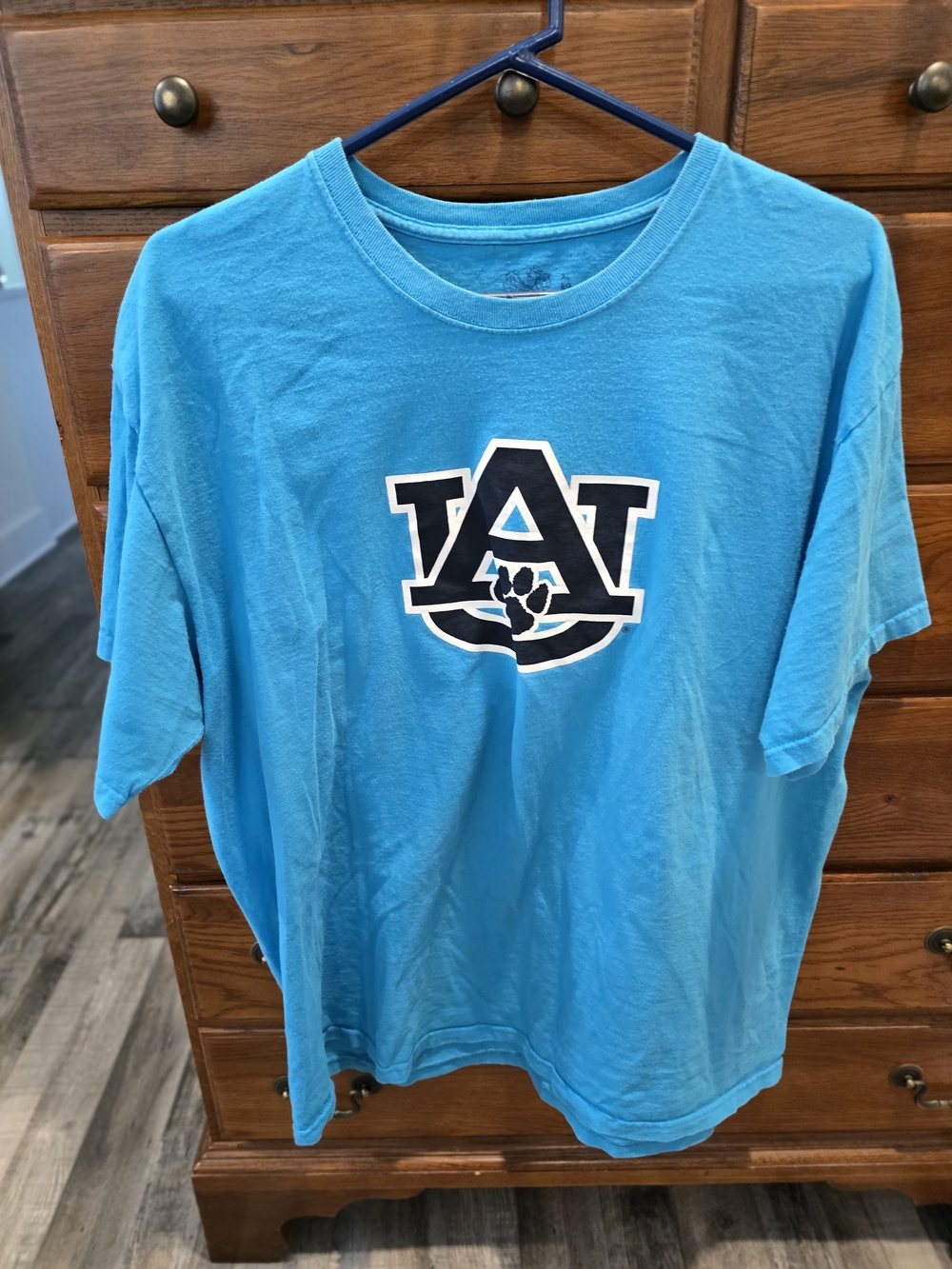 Auburn University Tigers Logo, Teal/Turquoise Crewneck Tee, Size XL
